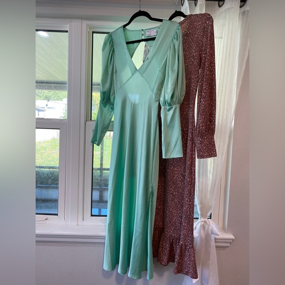 NWOT ASOS Design mint green cocktail midi dress, silky polysester, size 4 - Picture 5 of 9